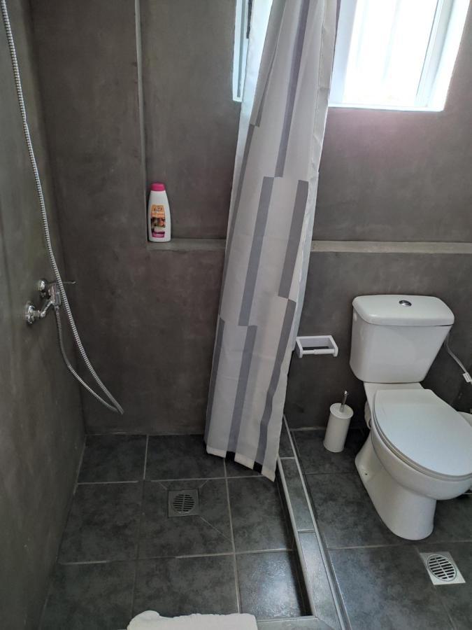 Apartamento Double M Near Athens Airport Markópoulon Exterior foto