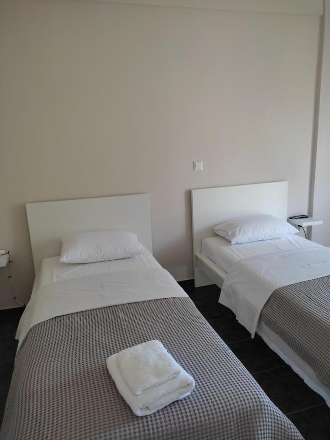Apartamento Double M Near Athens Airport Markópoulon Exterior foto